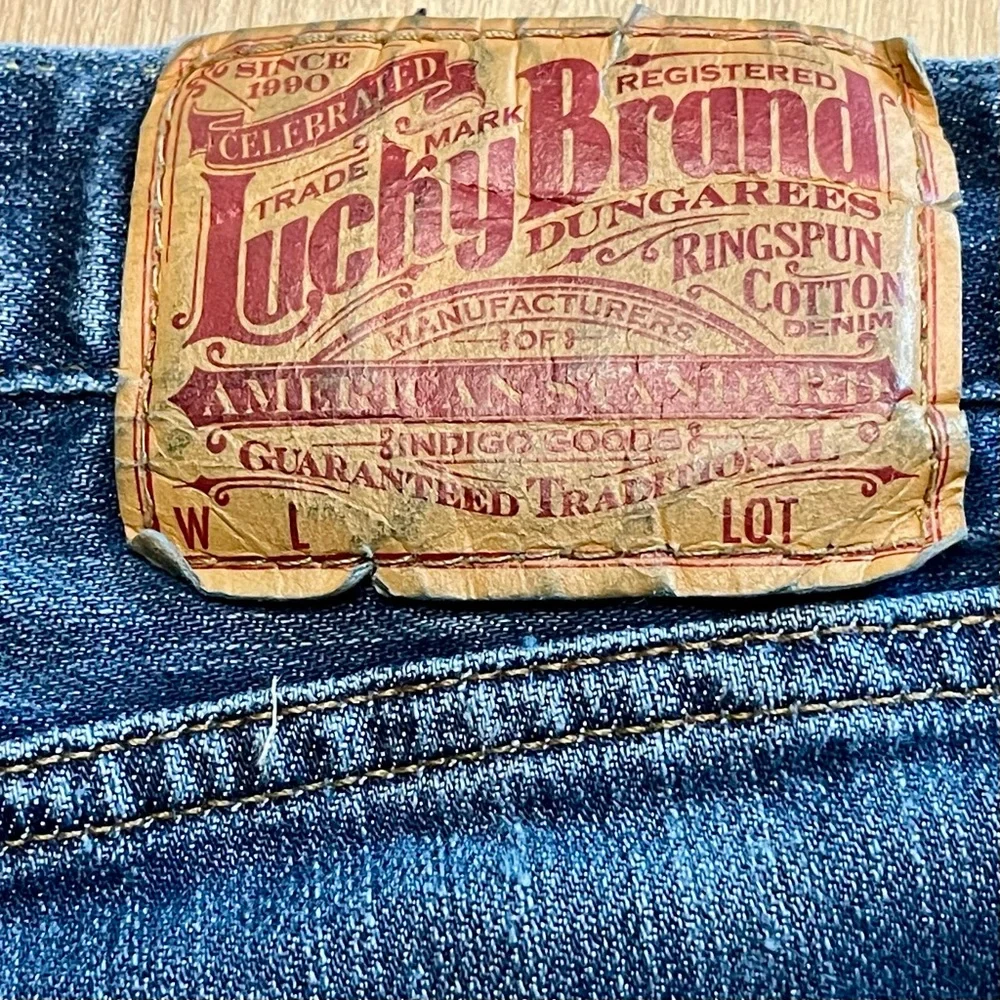 Men’s Vintage Lucky Brand Jeans by Gene Montesano Short Inseam, Hipster Size 33 - Picture 9 of 10